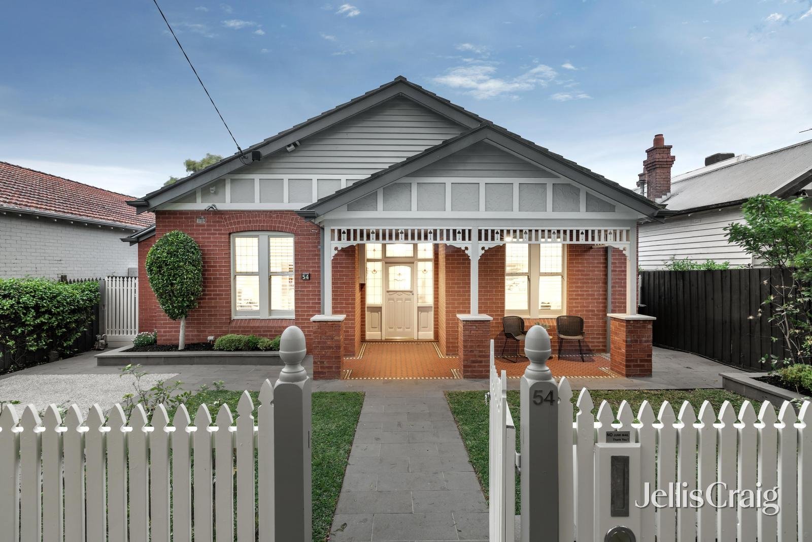 54 Maitland Street, Glen Iris image 1