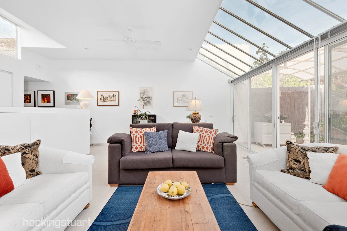 54 Manningtree Road, Hawthorn image 2