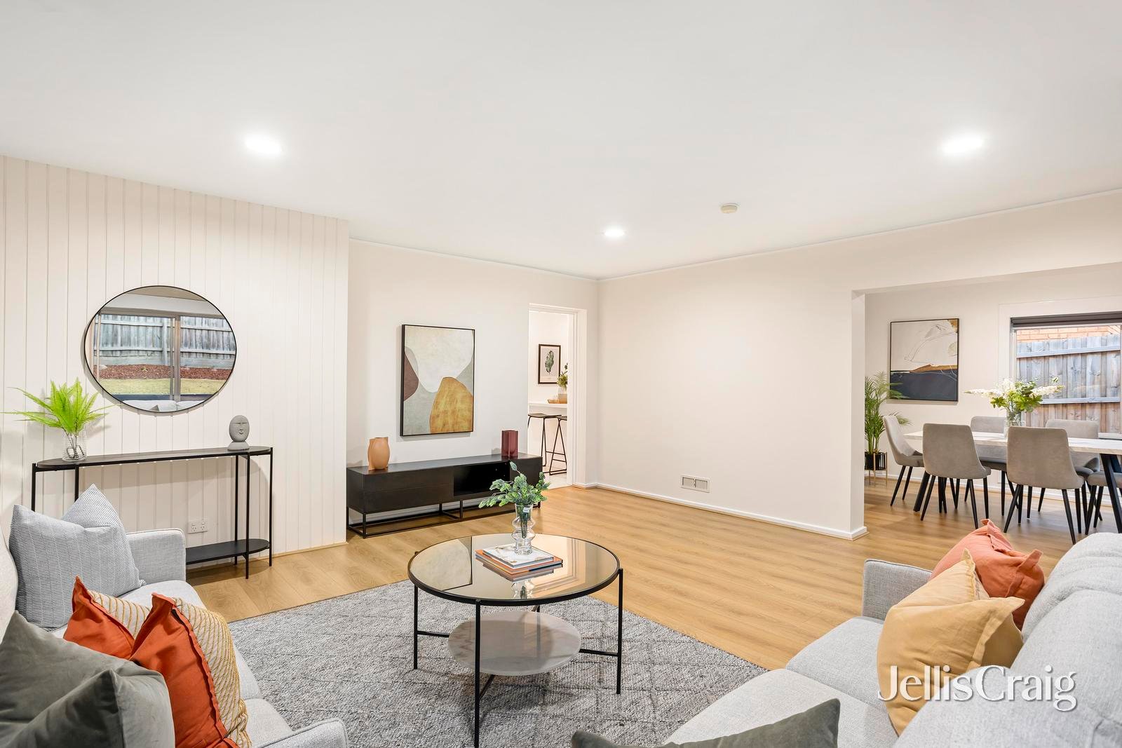 54 Margot Avenue, Doncaster image 3