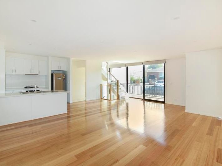 54 Maud Street, Geelong image 3