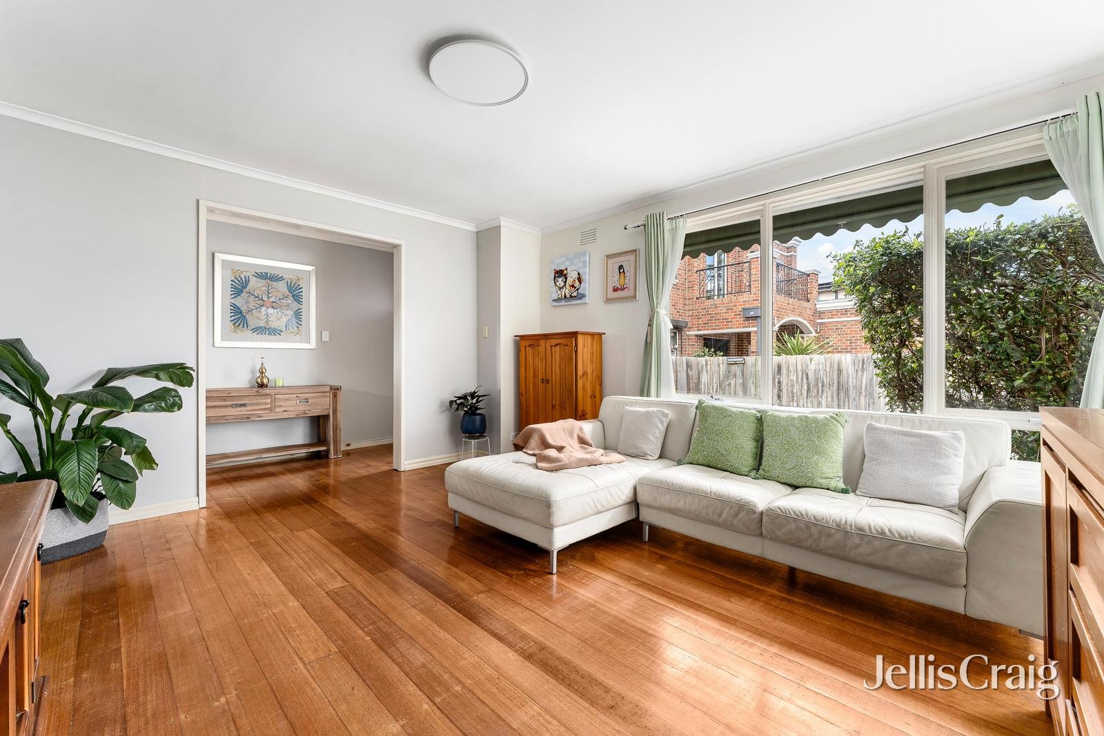 54 Mcintyre Drive, Altona image 2