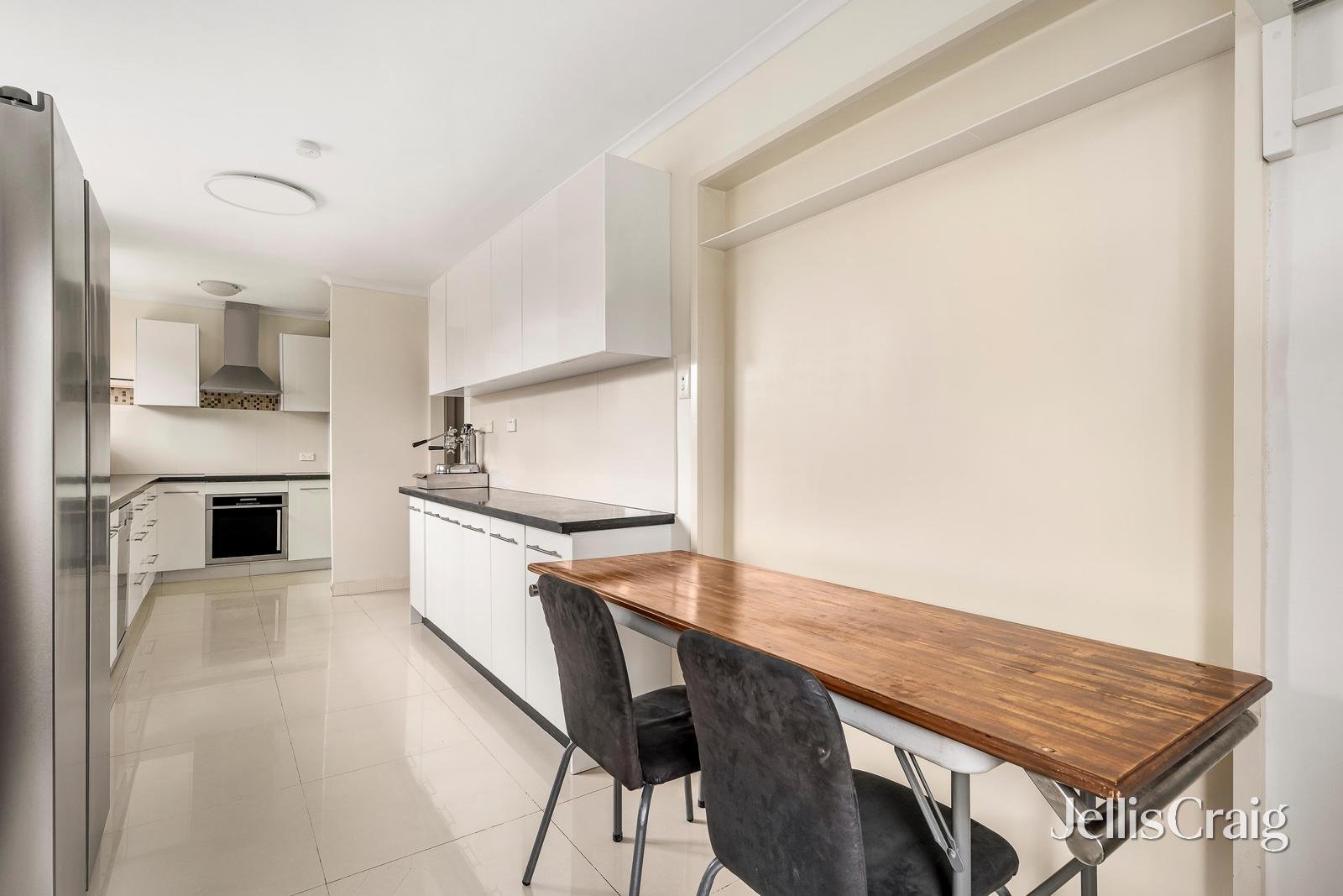 54 Mcintyre Drive, Altona image 5
