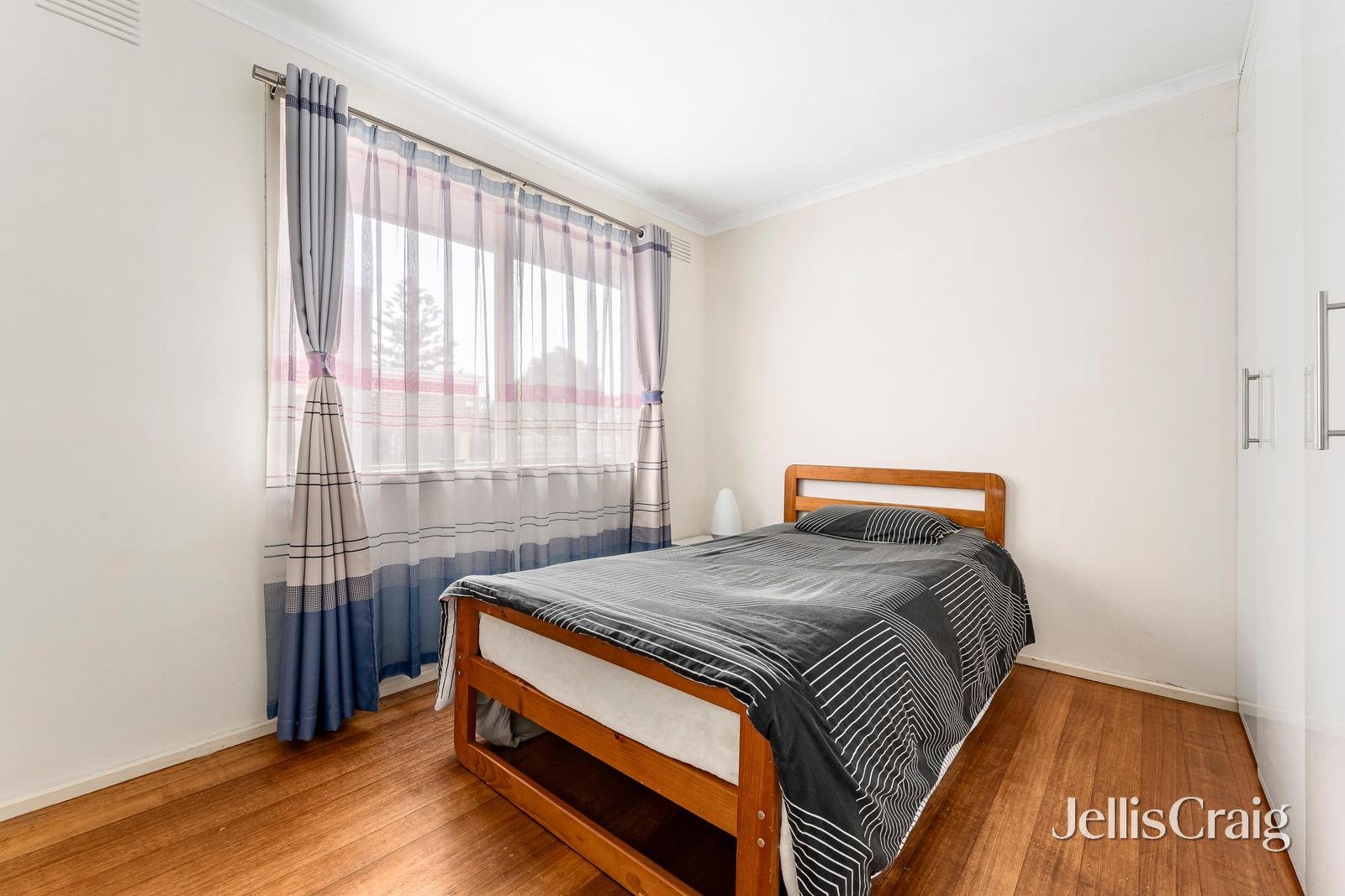 54 Mcintyre Drive, Altona image 9