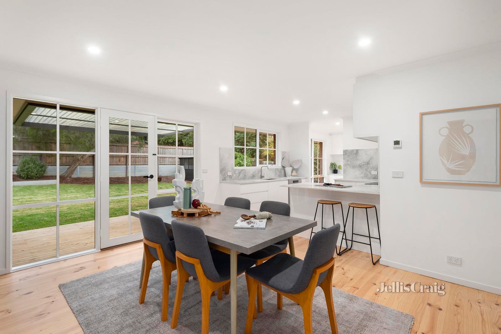 54 Mt Dandenong Road, Croydon image 6