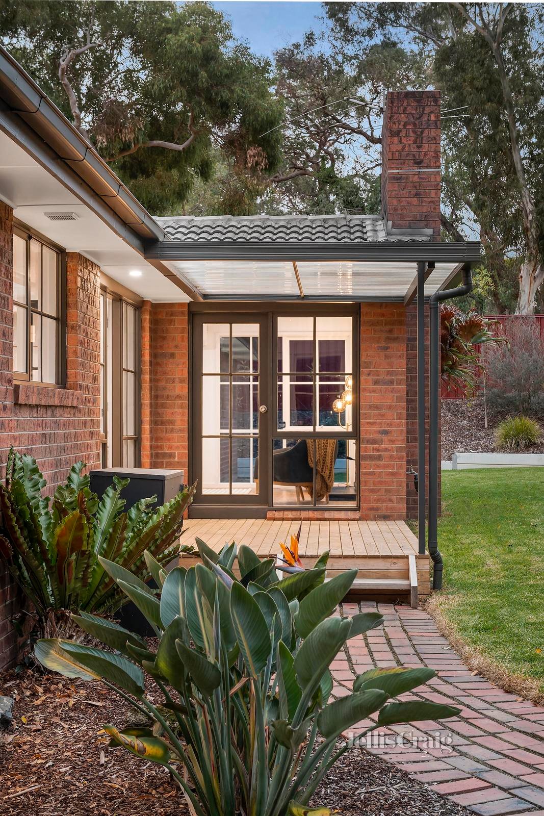 54 Mt Dandenong Road, Croydon image 13