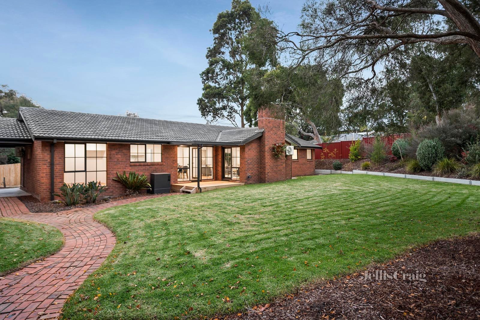 54 Mt Dandenong Road, Croydon image 14
