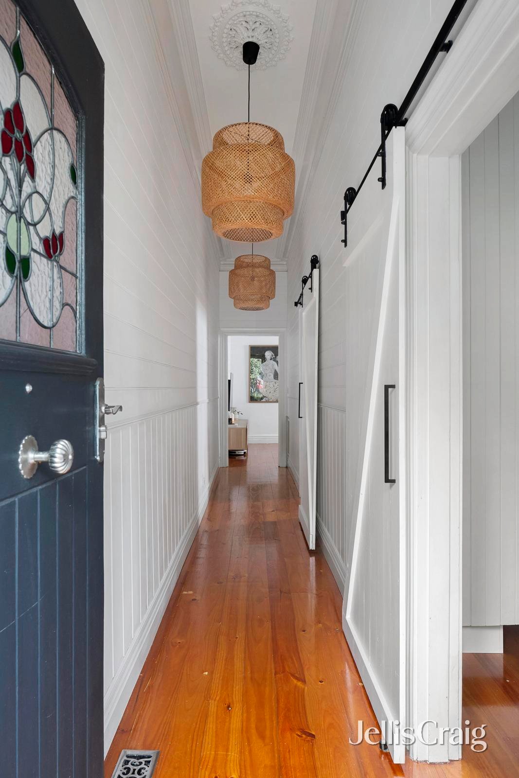 54 Munro Street, Coburg image 3