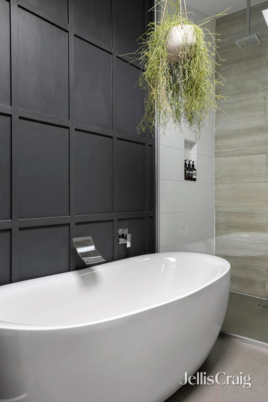 54 Munro Street, Coburg image 17