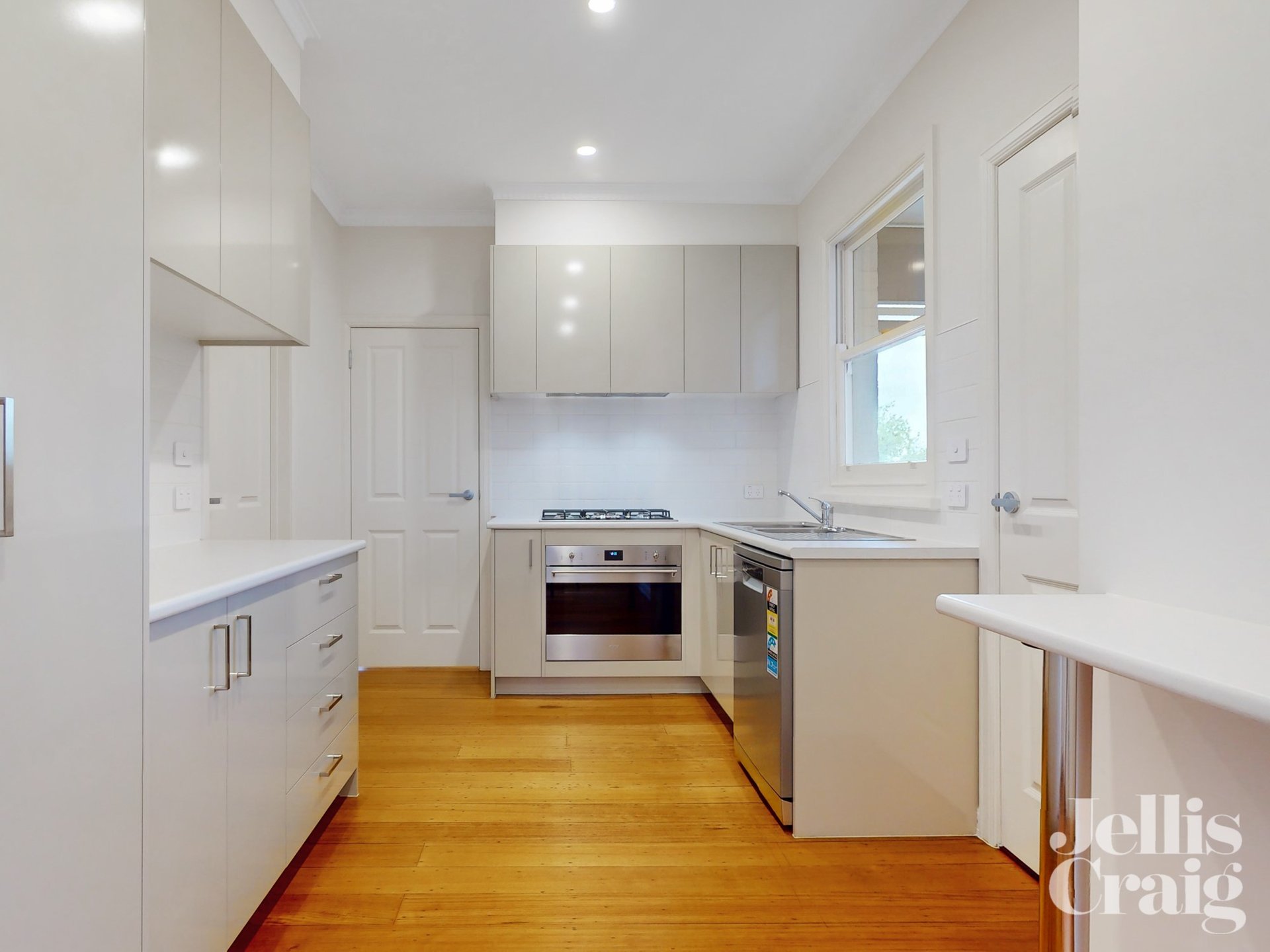 54 Munro Street, Kew&nbsp;East image 1