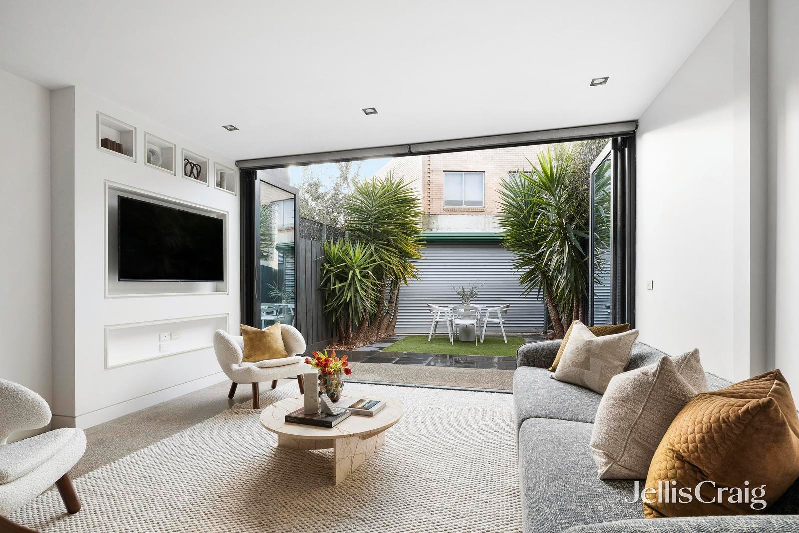 54 O'Grady Street, Albert Park image 2