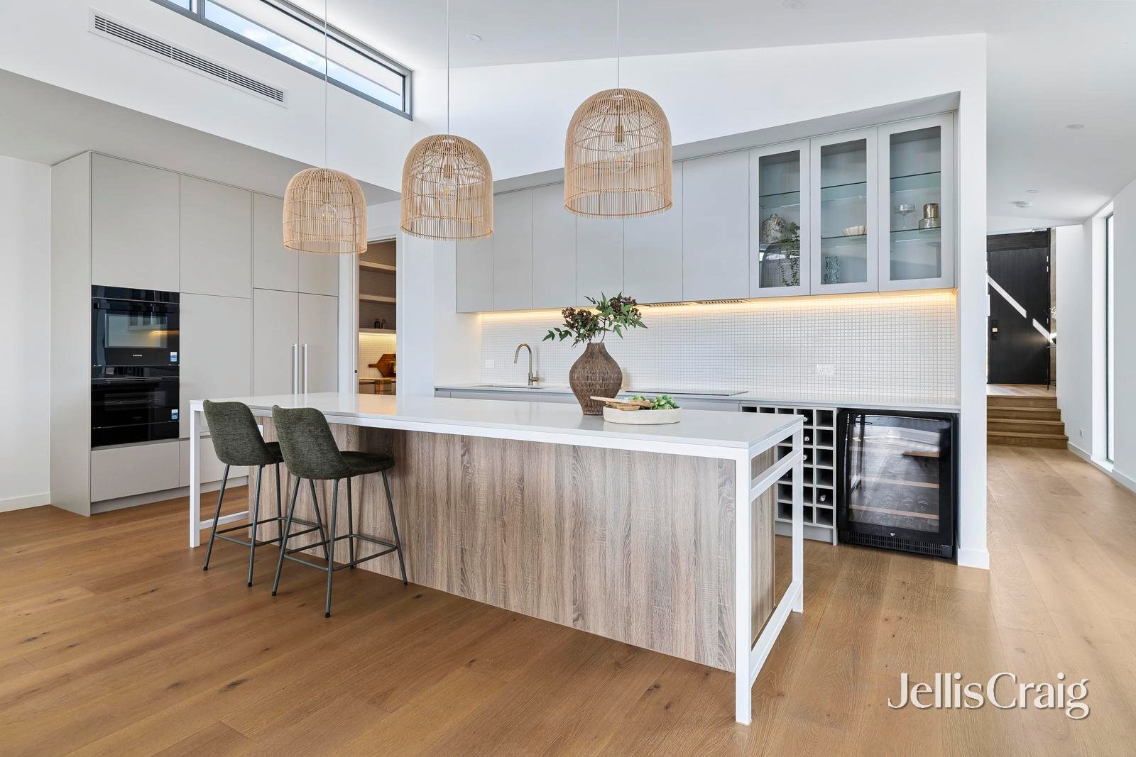 54 Ossett Street, Sorrento image 4