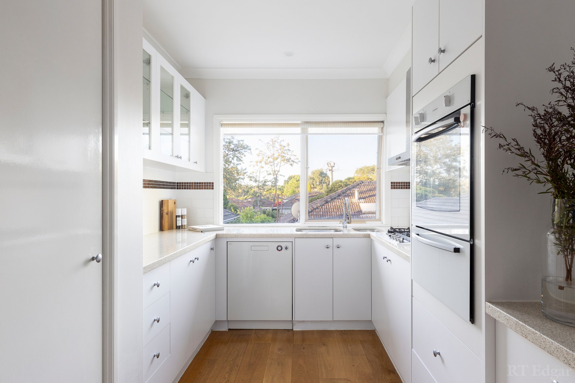 Property Gallery Thumbnail 7