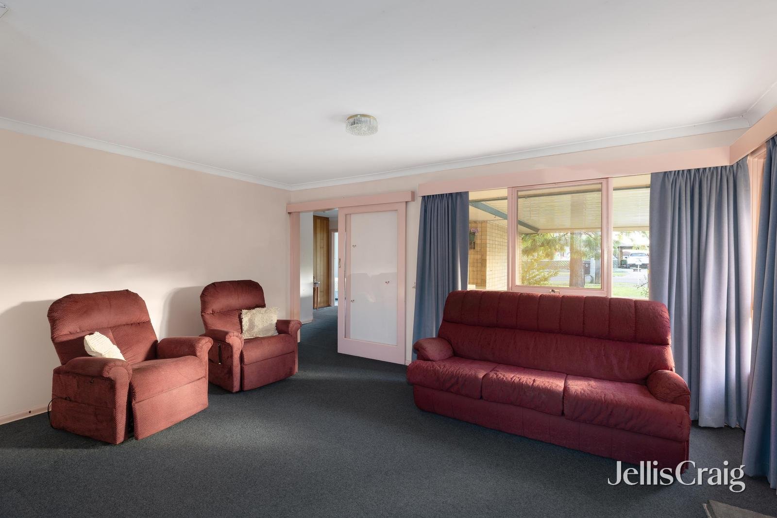 54 Plenty Lane, Greensborough image 6