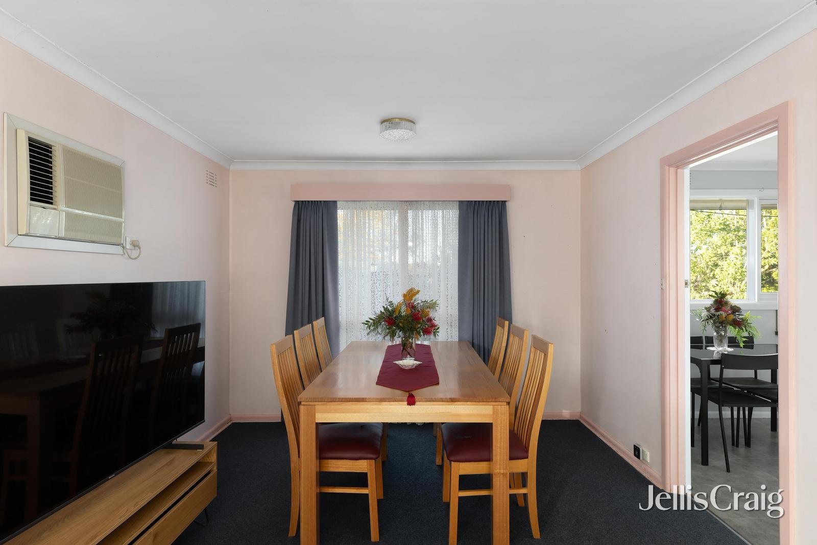 54 Plenty Lane, Greensborough image 9