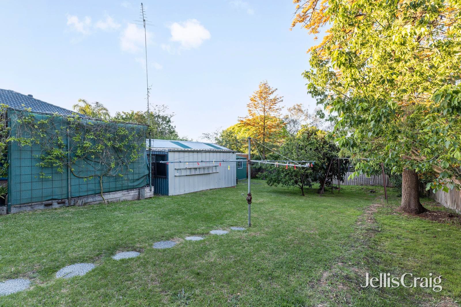 54 Plenty Lane, Greensborough image 15