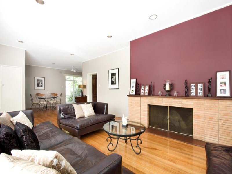 54 Riverside Avenue, Balwyn North image 2
