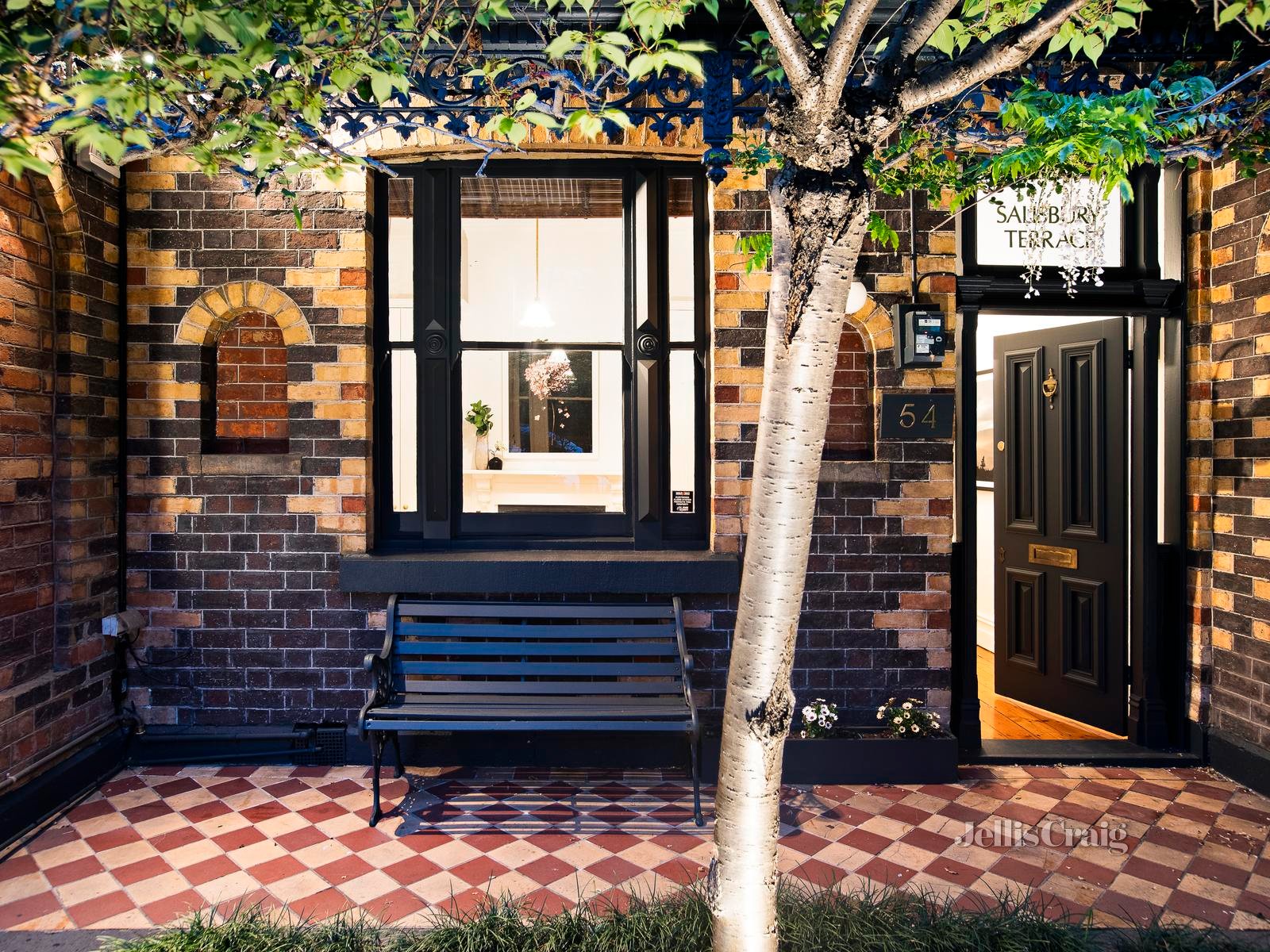 54 Roseneath Street, Clifton&nbsp;Hill image 2