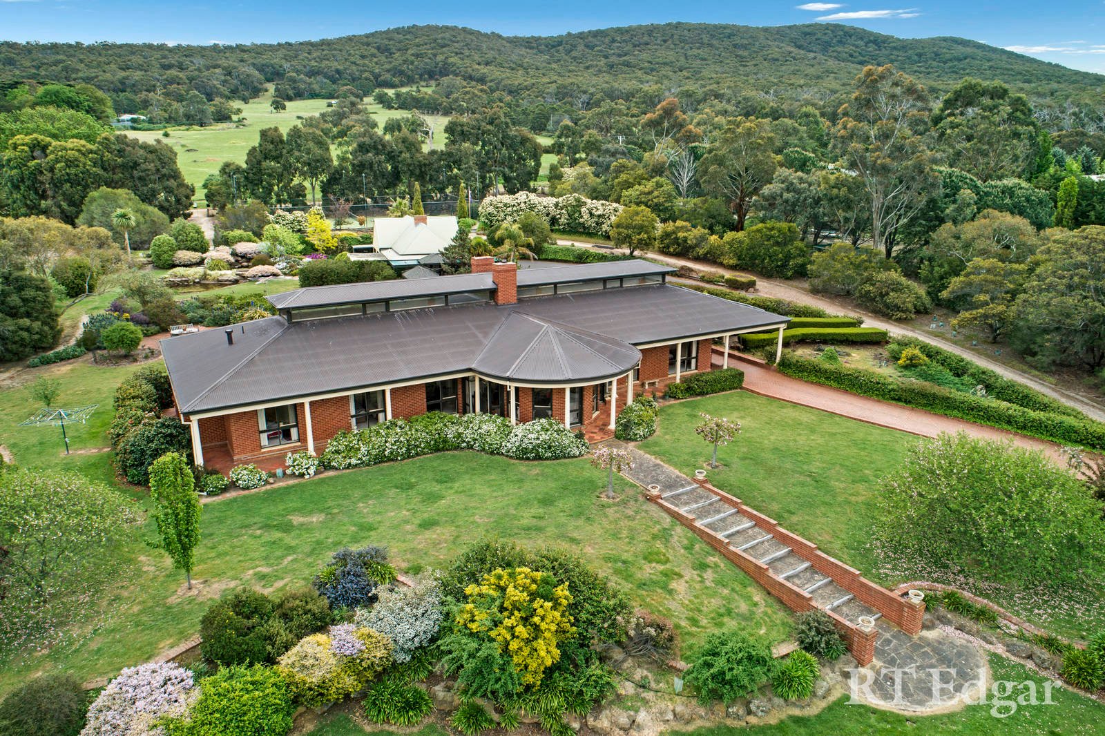 Property Gallery - Main Image