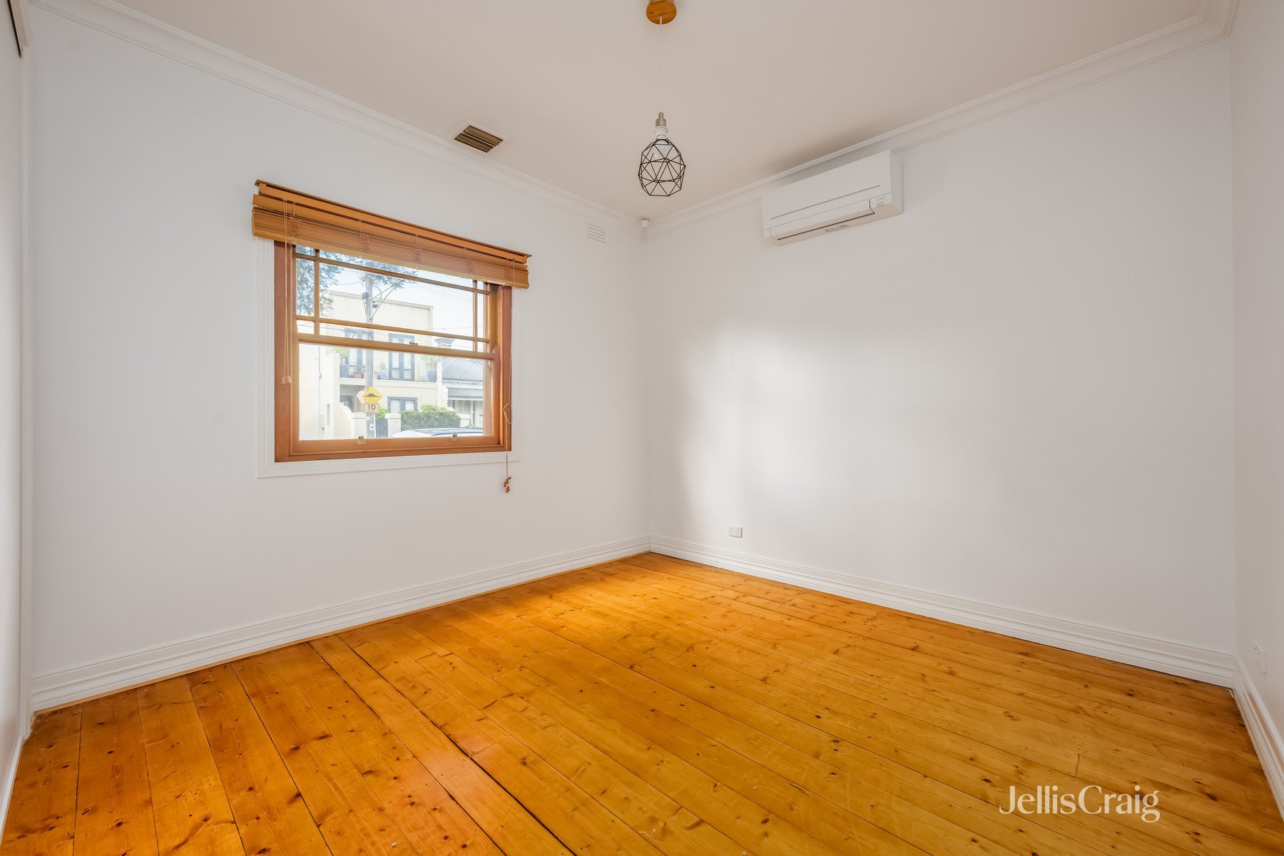 54 Spensley Street, Clifton&nbsp;Hill image 3
