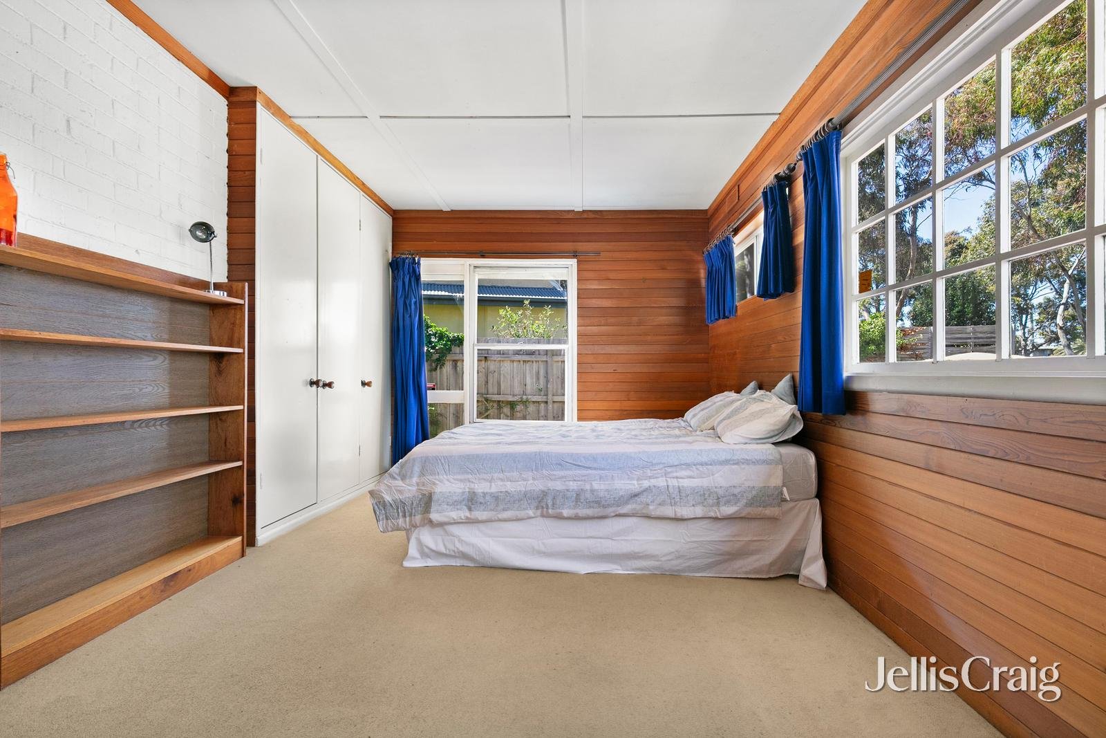 54 Tobruk Crescent, Williamstown image 6