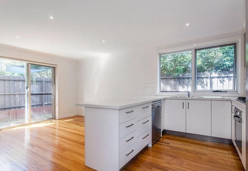 5/4 West Street, Nunawading image 2