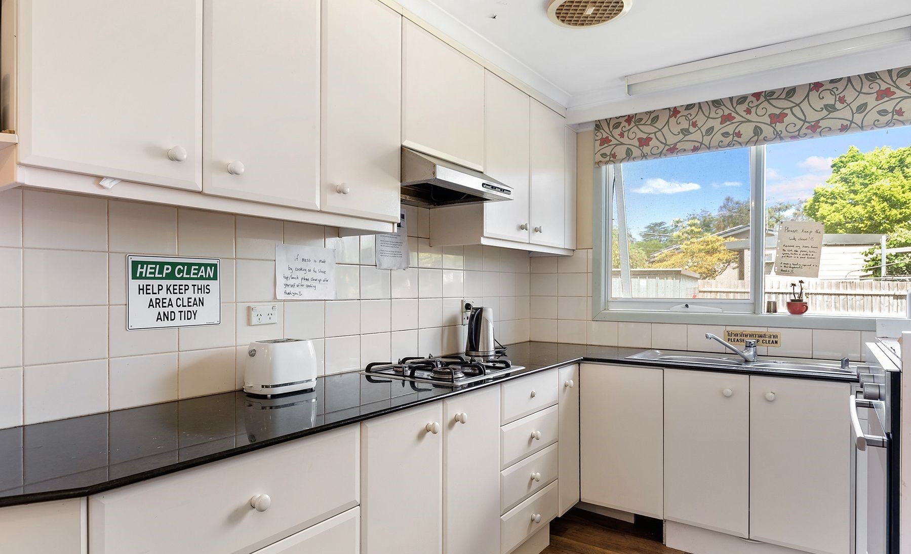 54 Westerfield Drive, Notting Hill image 5