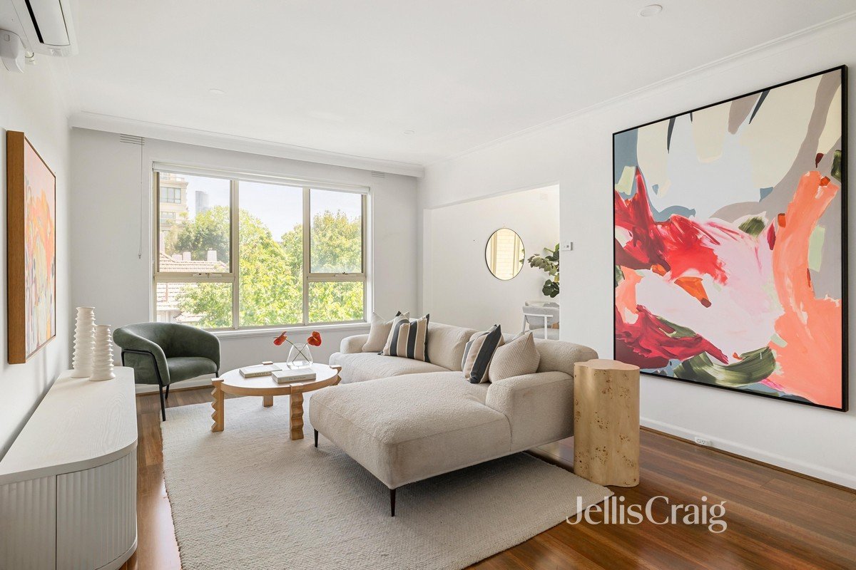 5/402 Toorak Road, Toorak image 1