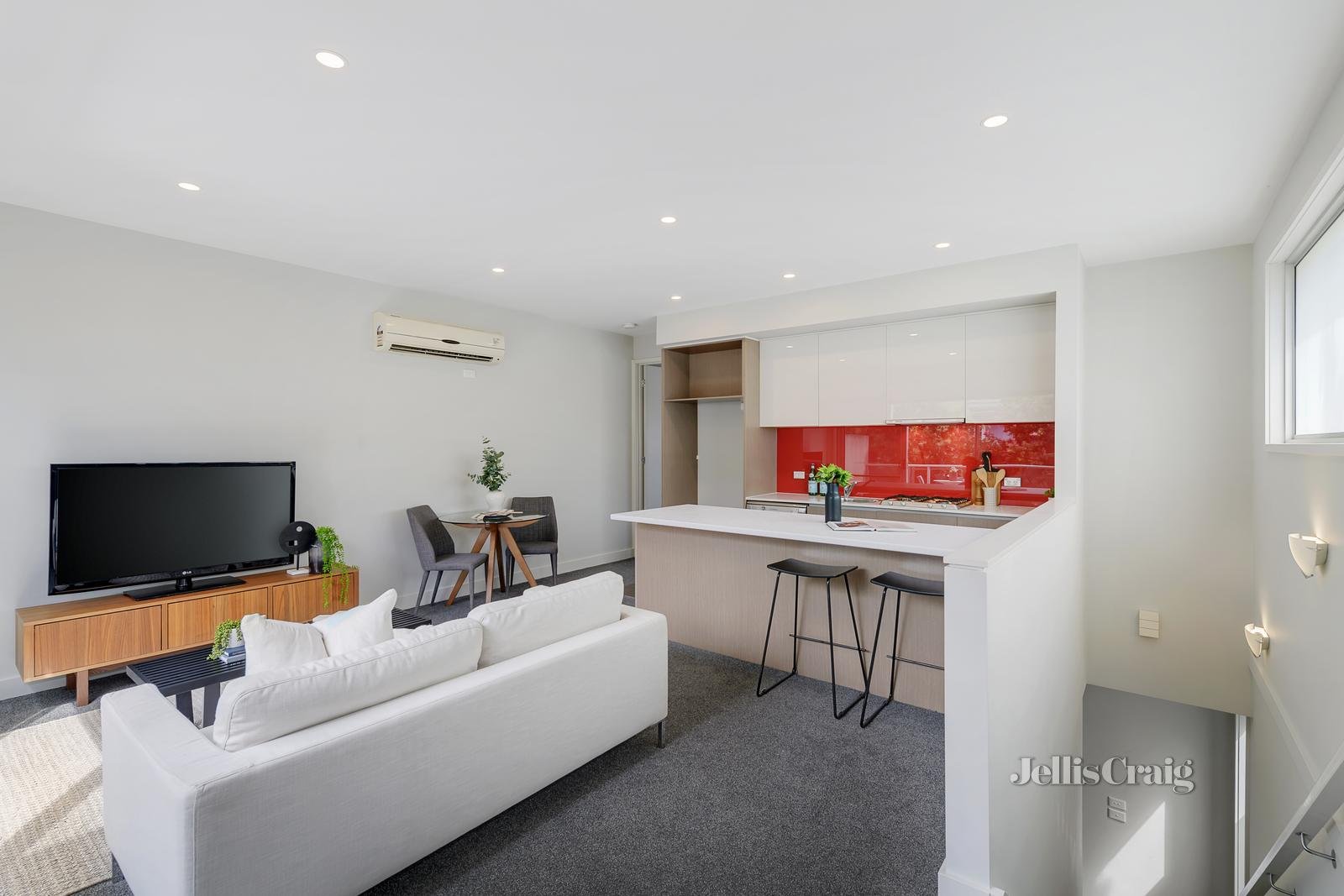 5/41 Coorigil Road, Carnegie image 8