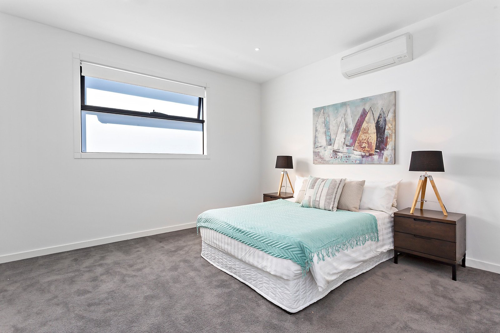 Property Gallery Thumbnail 6