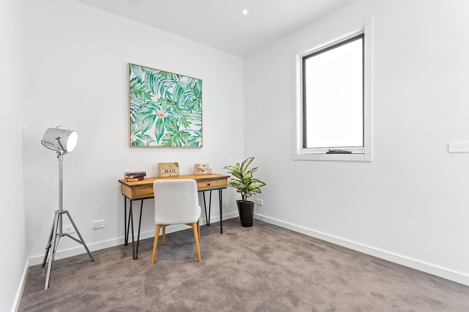 Property Gallery Thumbnail 8