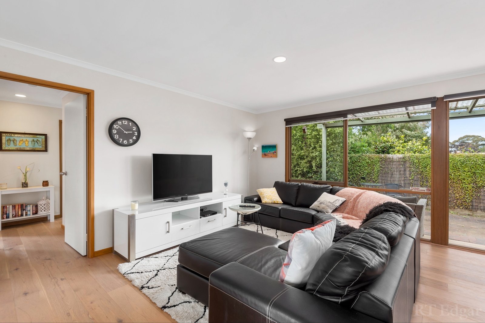 Property Gallery - Main Image