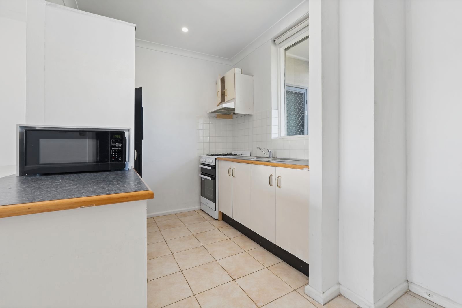 5/44 Cedric Street, Mordialloc image 5