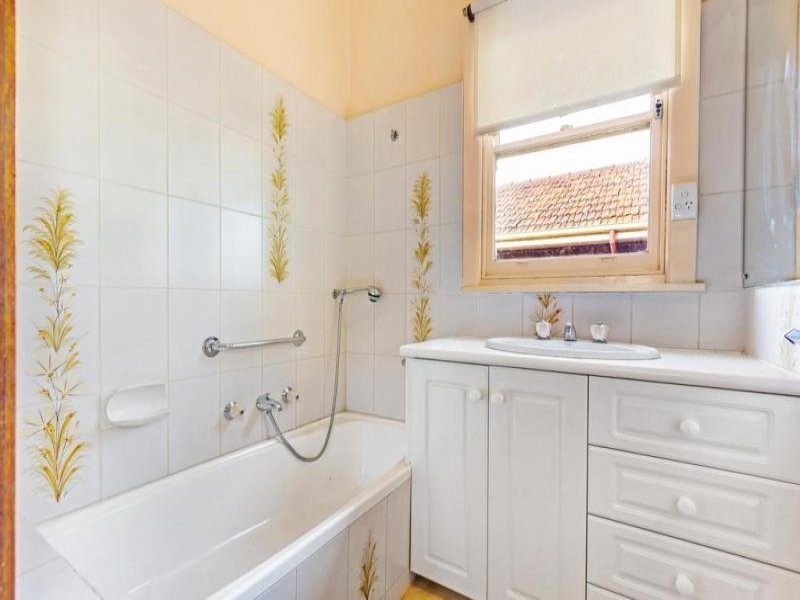 544 Elgar Road, Box Hill North image 7