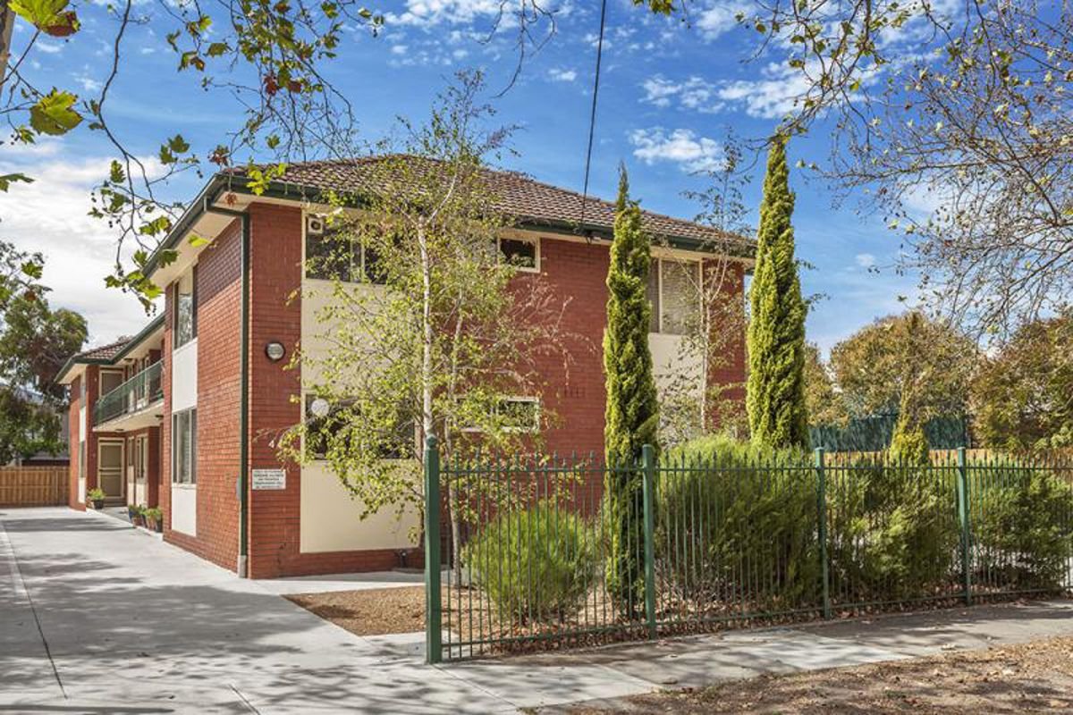 Property Gallery Thumbnail 6
