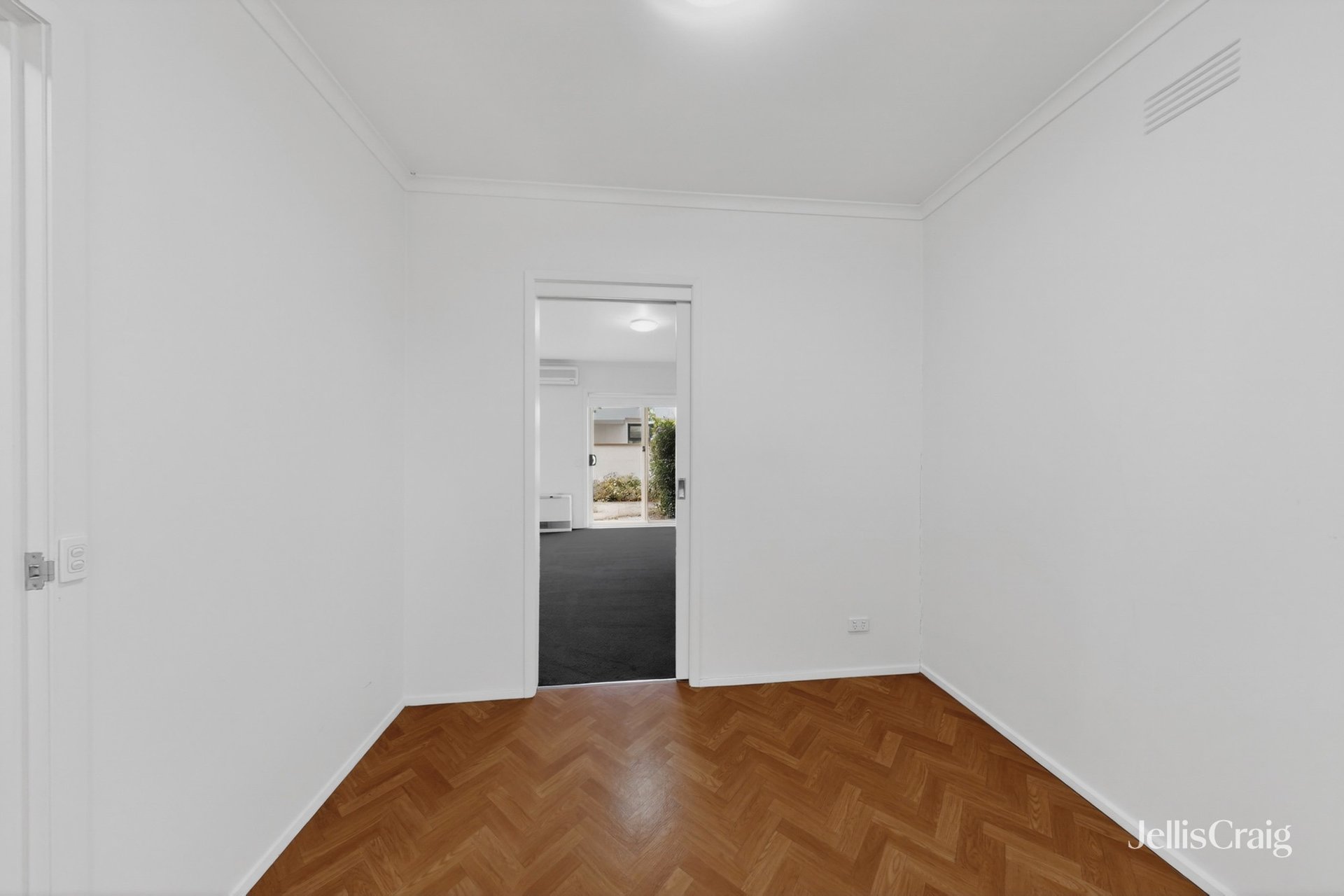 5/44 High Street South, Kew image 8