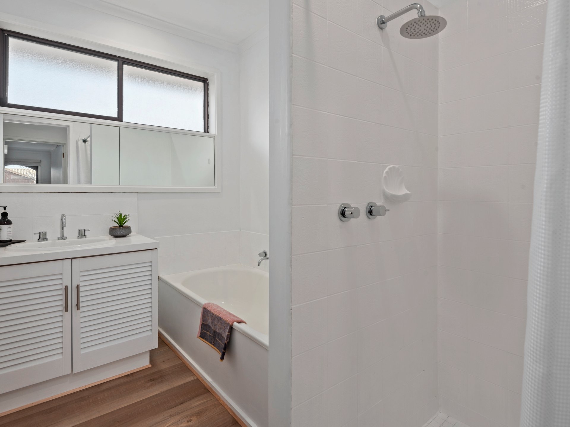 5/45 Collins Street, Geelong West image 4