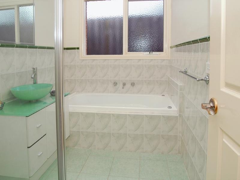 Property Gallery Thumbnail 7