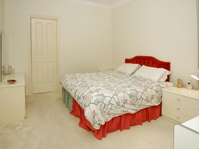 Property Gallery Thumbnail 5