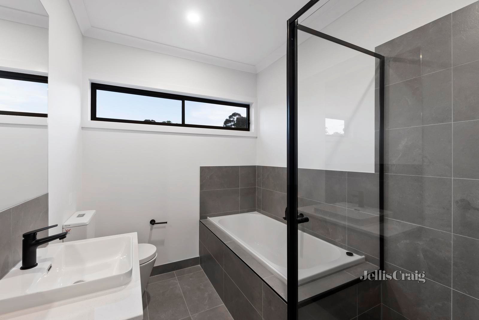 5/46 Newman Road, Mooroolbark image 8