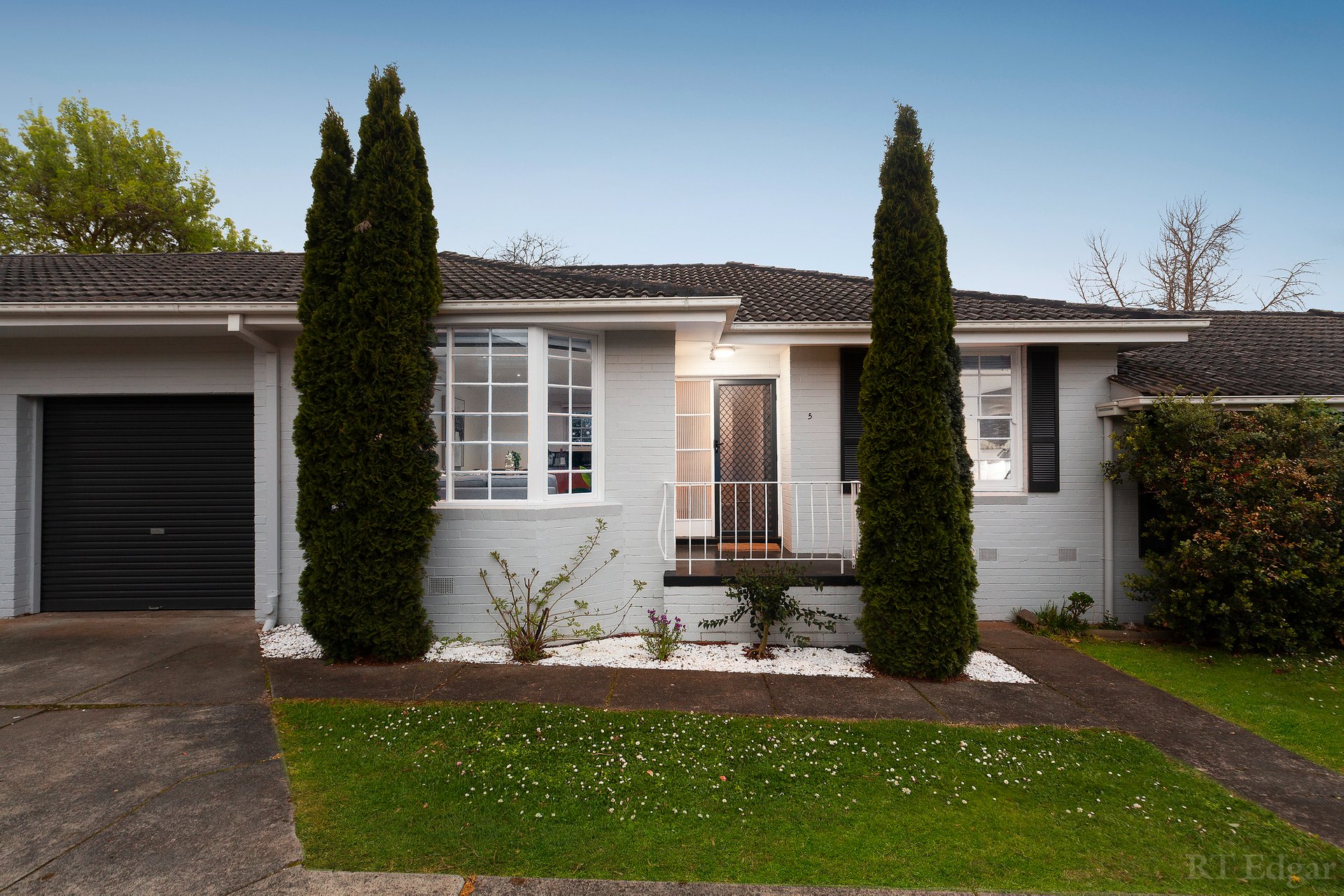 Property Gallery - Main Image