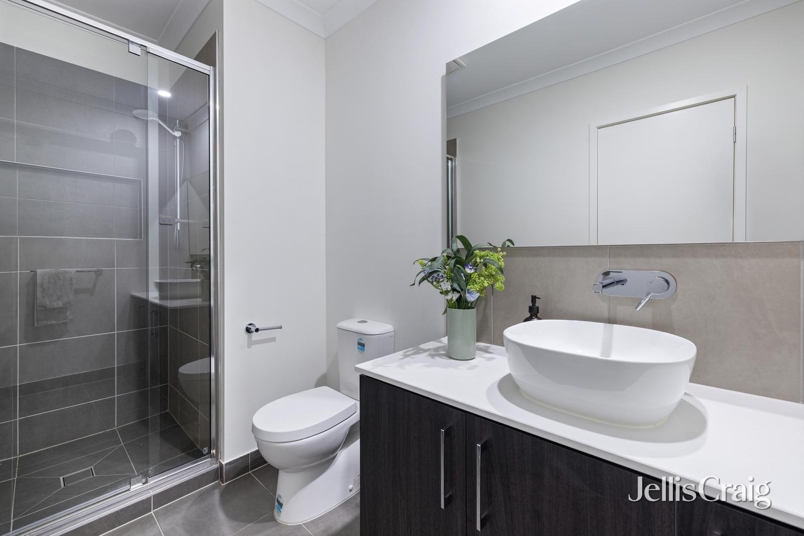 547 Highbury Road, Burwood&nbsp;East image 11