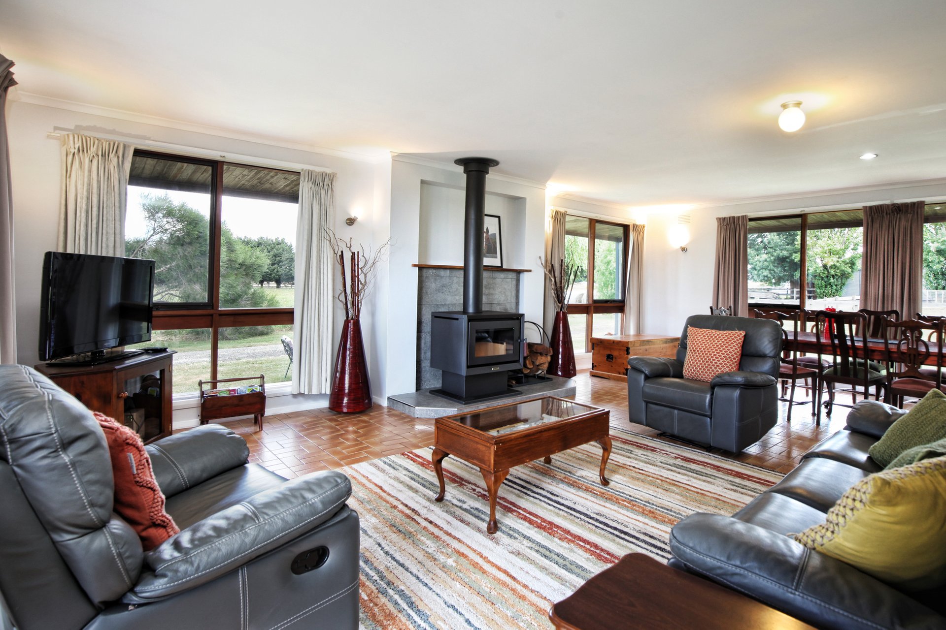 Property Gallery Thumbnail 6