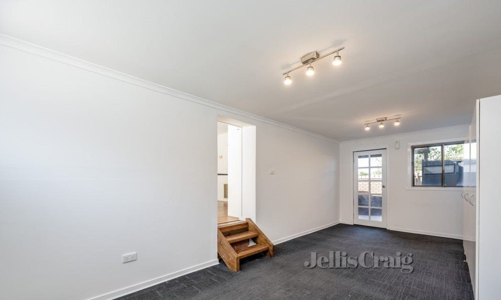 54A Austin Crescent, Pascoe Vale image 2