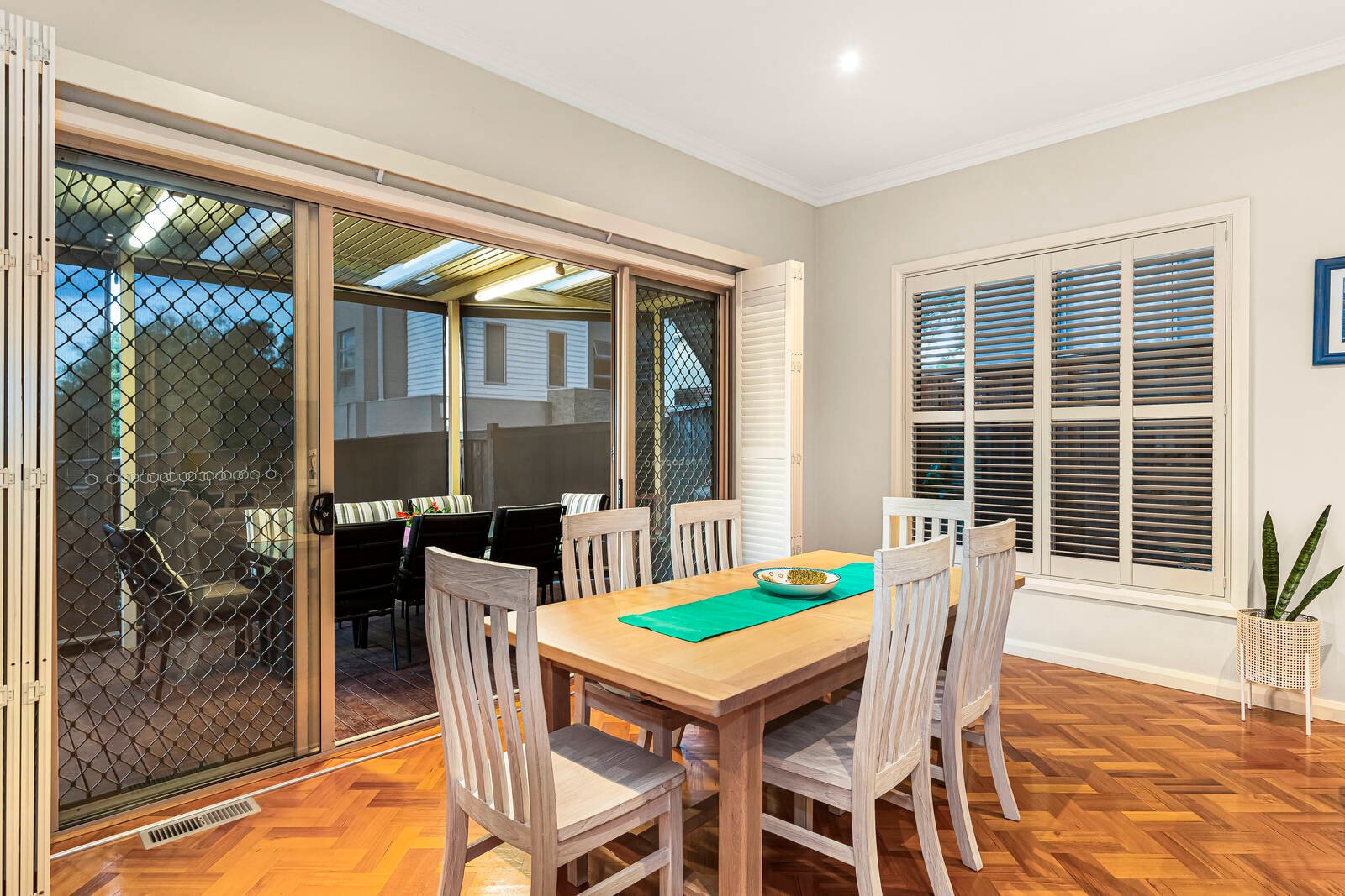 Property Gallery Thumbnail 4
