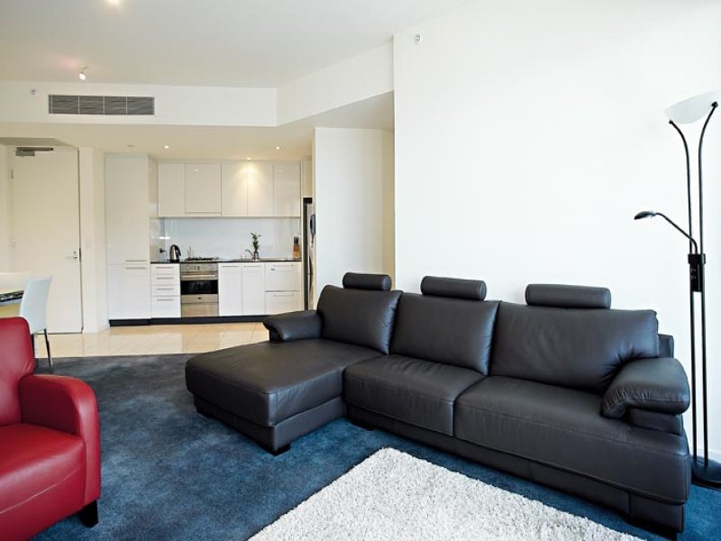 54E/85 Rouse Street, Port Melbourne image 5