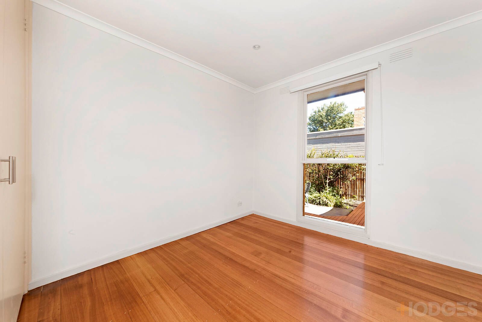 5 / 5 Bourke Street Mentone