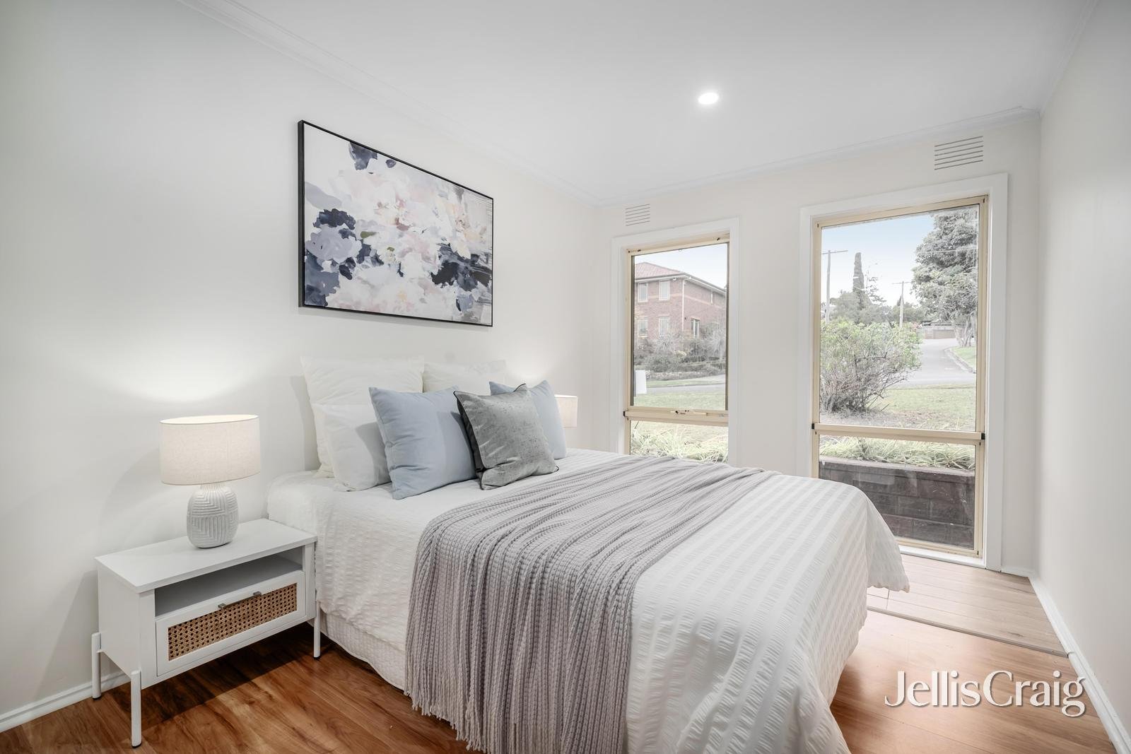 55 Buller Drive, Glen Waverley image 10