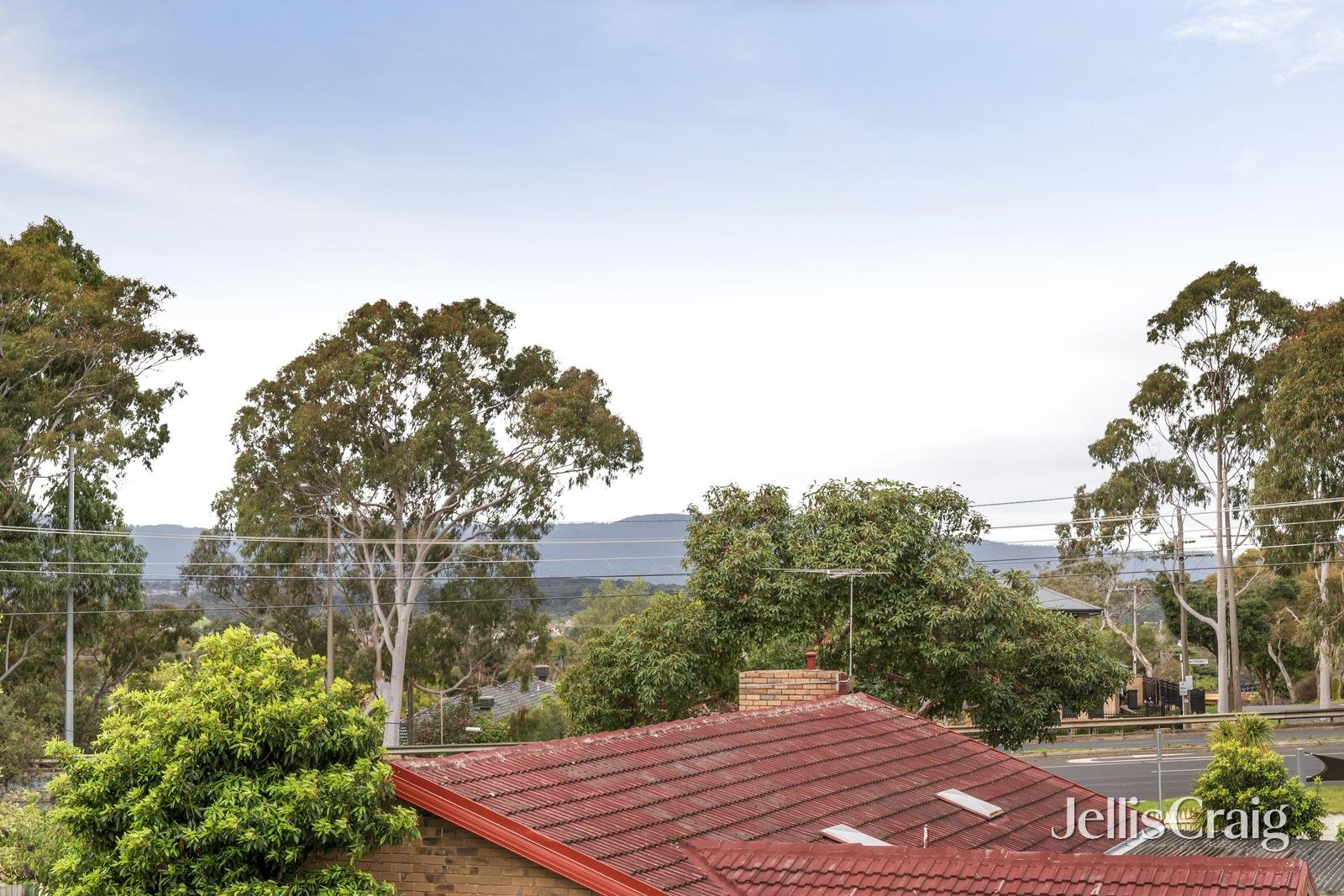 55 Buller Drive, Glen Waverley image 13
