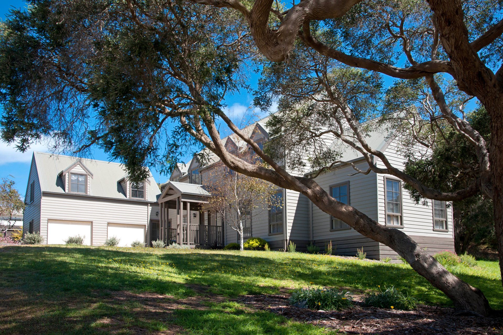 Property Gallery - Main Image