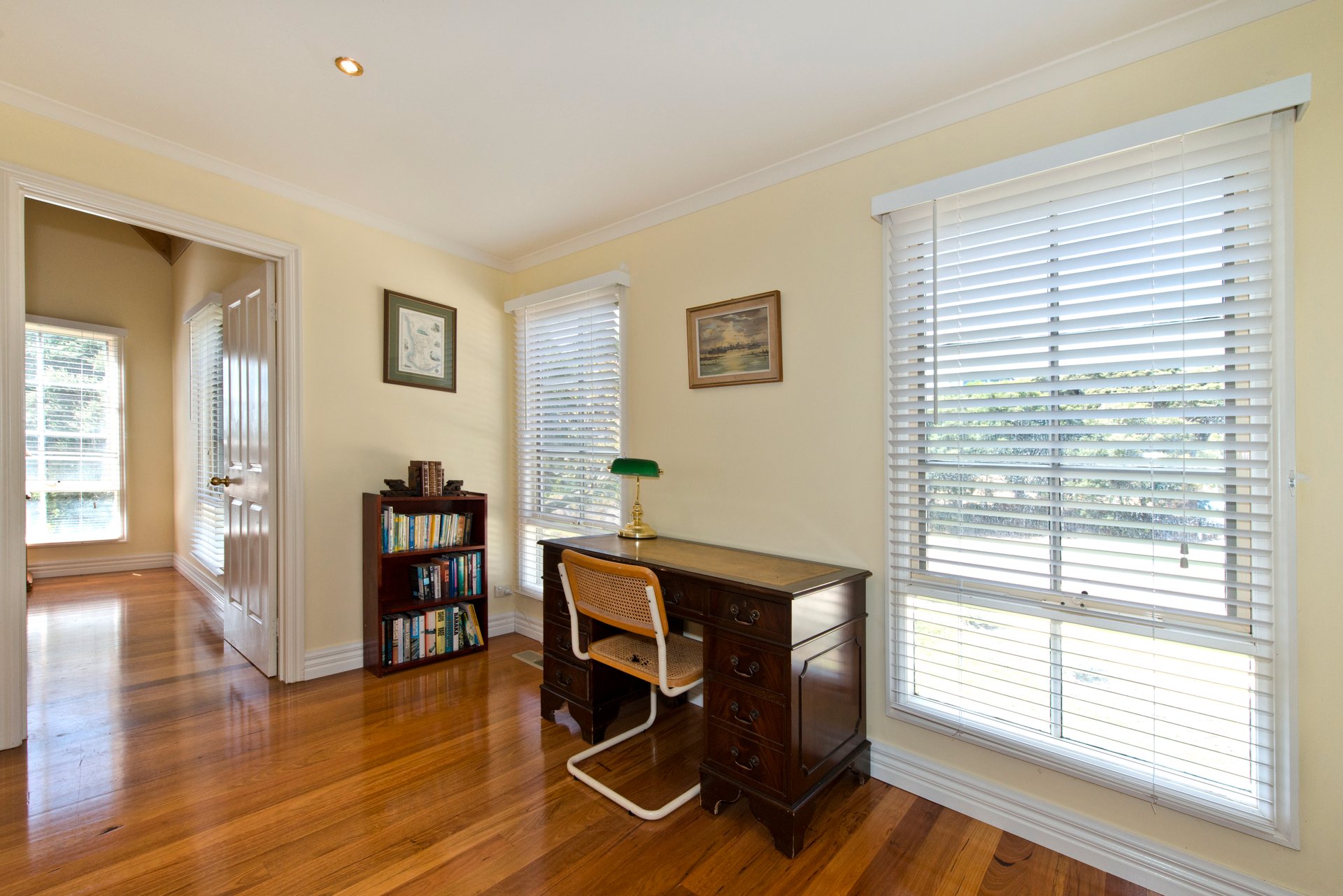 Property Gallery Thumbnail 6